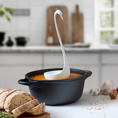 cucharon cisne swanky