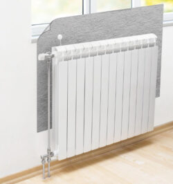 Panel reflectante de calor para radiador AXTON 70 x 100 cm